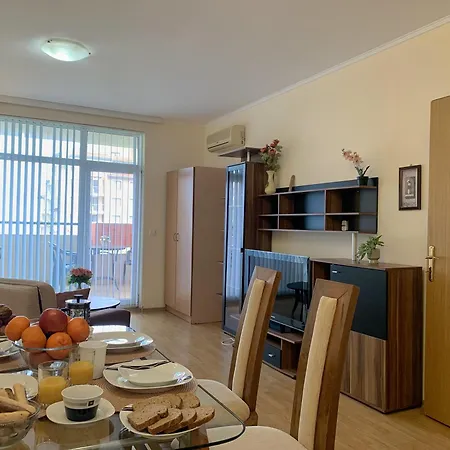 Prostor - Pool & 50m Away * Obzor